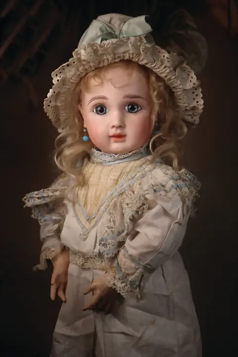 JULES STEINER – pozorné Bébé