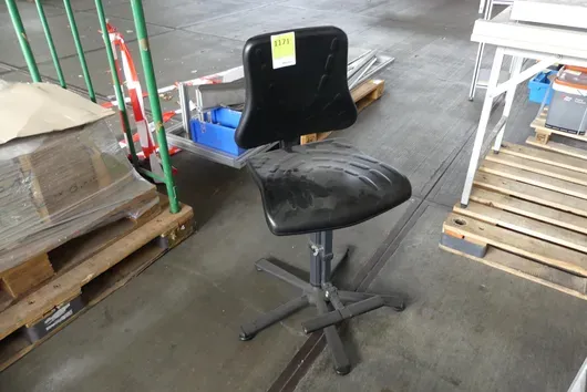 Chaise de travail