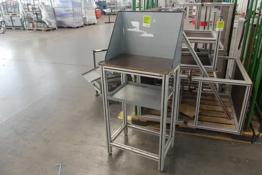 Workshop bench