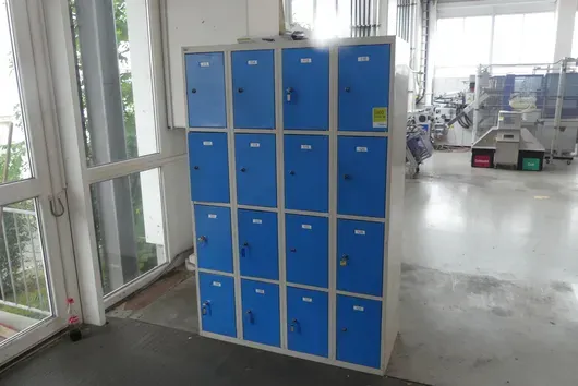 Armoire vestiaire