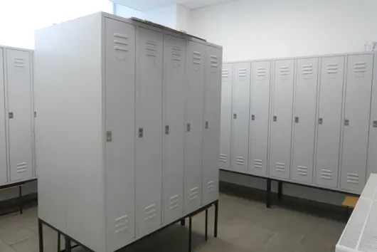 7x szafki na klucz