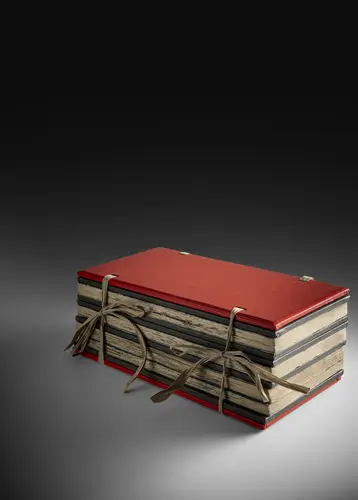 Groep van zes boeken, deels met houtsneden