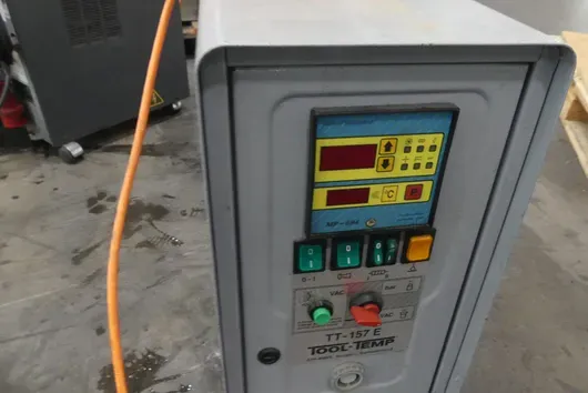 Teplotní regulátor TOOL-Temp TT-157E