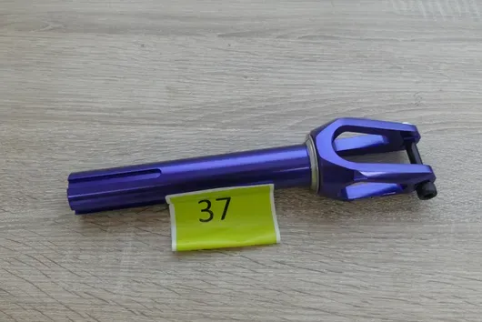 Widelec do hulajnogi stunt Chilli Fork