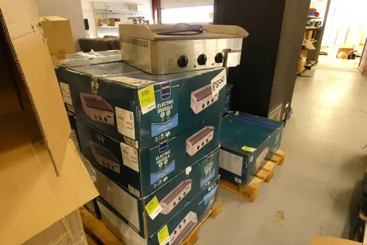 2x Metro-Professionel Electric Griddle