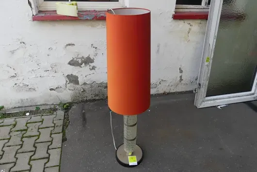 Vintage lampa stojąca