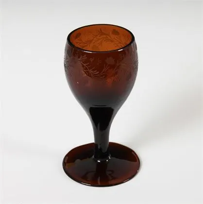 Verre à pied avec pampre