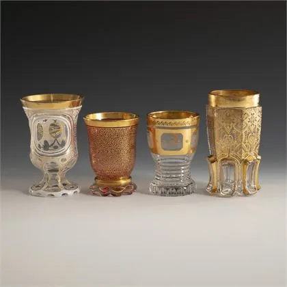 4 verres à boire différents