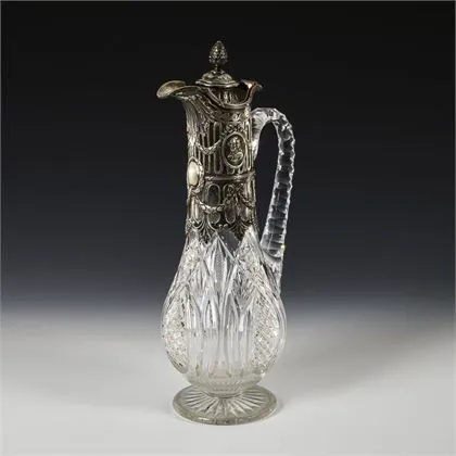 Cruche avec monture en argent