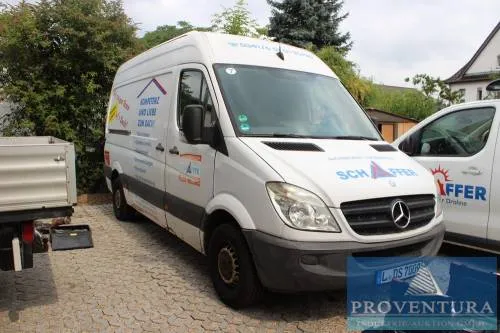 Samochód ciężarowy furgon MERCEDES BENZ 310 CDI, rok 2008, 107 000 km