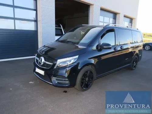 Monospace MERCEDES-BENZ V300d 4Matic AMG-Line ED/L EZ 2019 144 000 km cuir automatique sièges chauffants son Burmester