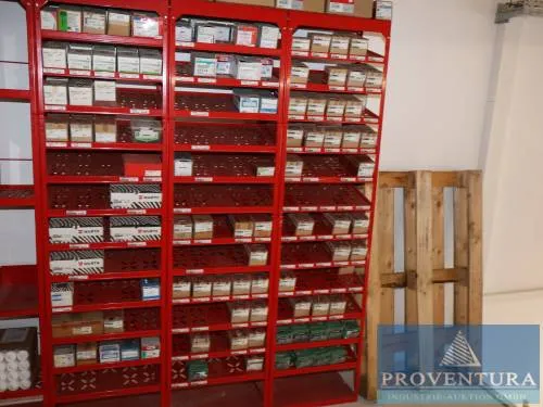 Warenbestände meist WÜRTH ca. 110 Pakete Befestigungsmittel