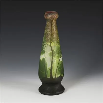Jugendstil vaas met landschapsdecor. Legras & Cie