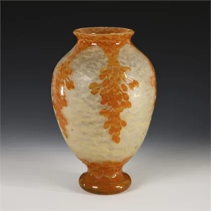 Jugendstil vaas met dadelpalmdecor. Schneider