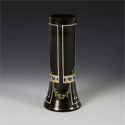 Jugendstil vaas van aventurijnglas. Riedel
