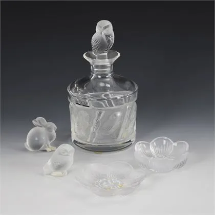 Karaf, 2 bloemschalen, haas en uil. Lalique