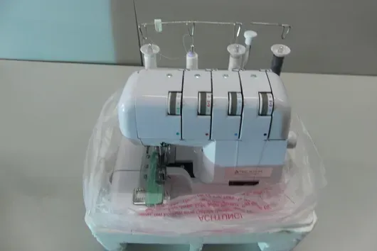 TEC STAR overlock naaimachine