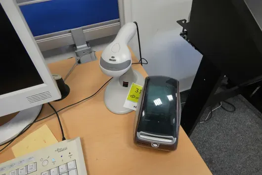 HONEYWELL Scanner und DYMO 400 Turbo Labelwriter