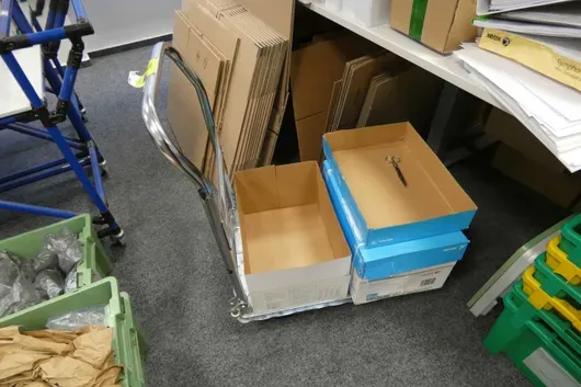 Folding transport trolley, without contents