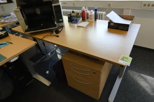 Bureau à hauteur réglable électrique + chaise de bureau
