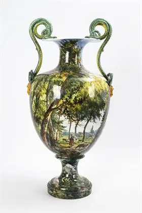 Zeer grote faience vloervaas