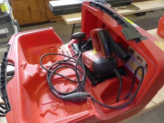 HILTI handcirkelzaag