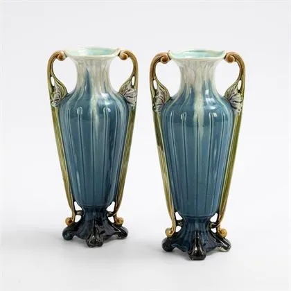 Paar jugendstil vazen. Faiencerie d'Onnaing
