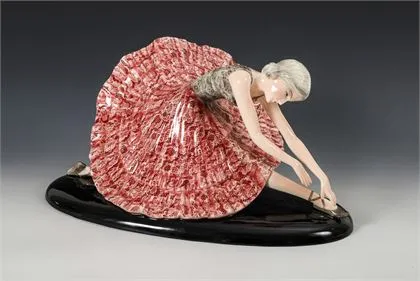 Danseuse "Le Cygne mourant". Manufacture viennoise Friedrich Goldscheider