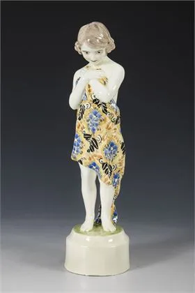 Meisje met doek. Weense manufactuur Friedrich Goldscheider