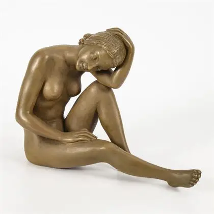 Figuur: Zittend vrouwelijk naakt. Weense manufactuur Friedrich Goldscheider