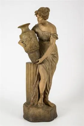 Figurine : porte-vase. Manufacture viennoise Friedrich Goldscheider