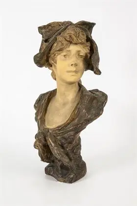 Buste d'une jeune femme