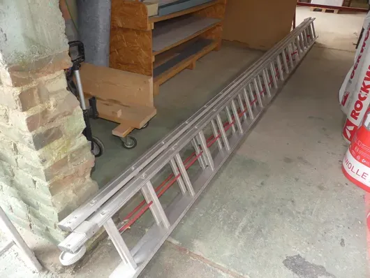 mehrteilige Aluminium-Sprossenleiter
