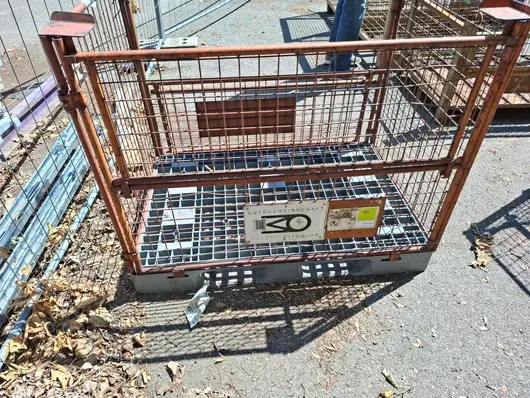 Metalen gaasbox