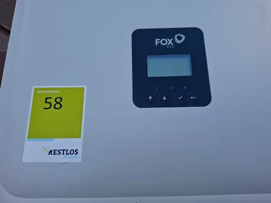 Omvormer met batterijopslag