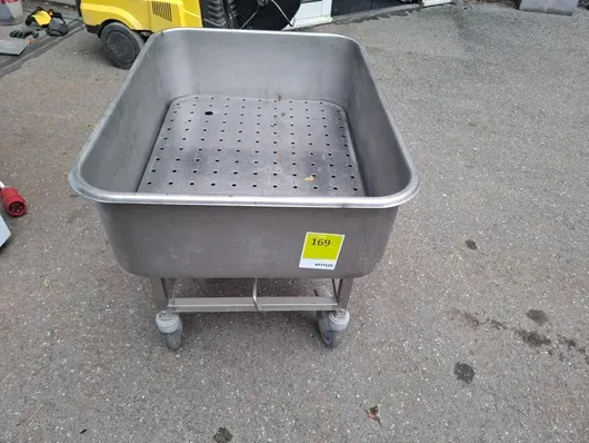 Washing and draining container