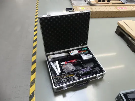 Aluminium case with contents