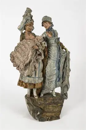 Groupe de figures Art nouveau avec scène de baptême