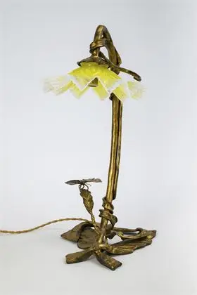 Lampa secese s bronzovým dříkem