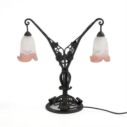 Stolní lampa Art deco. Degué