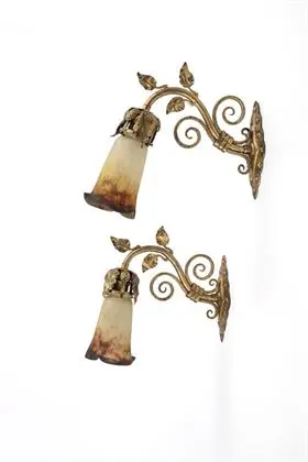 Pár secesních nástěnných lamp. Muller Frères, Luneville