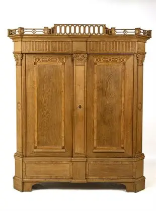 Grote Louis XVI eiken kast