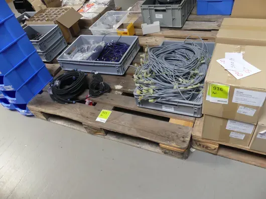 Posten Zubehör/Material