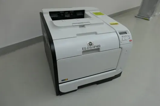 HP LaserJet Pro 400 color M451dw Printer