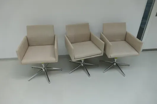 3x Drehsessel