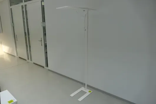 Lampa stojąca LED