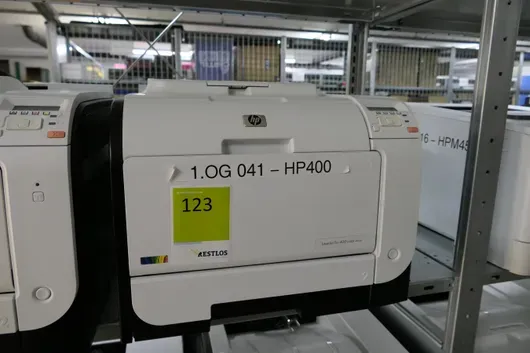 HP LaserJet Pro 400 color M451dn Drucker