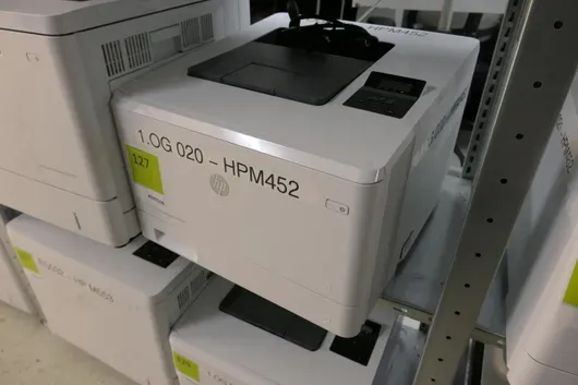 HP Color LaserJet Pro M452dn Drucker