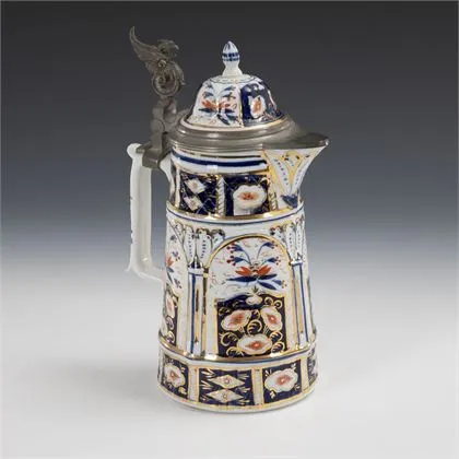 Vinná konvice s dekorací Imari. Rauenstein