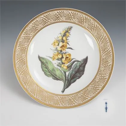 Biedermeier talíř s malbou květin. KPM Berlin